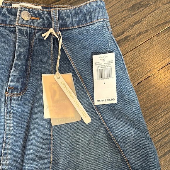 NWT Juniors Denim Mini Skirt by Jessica Simpson (size 7) - Picture 2 of 6